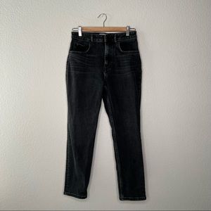 Everlane The Curvy Cheeky Jean size 28 Ankle
